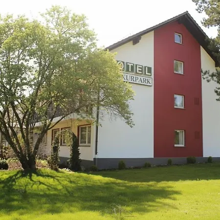 ホテル Gaestehaus Am Kurpark