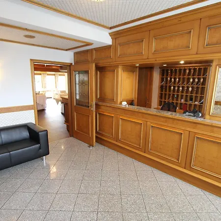 Hotel Gaestehaus Am Kurpark