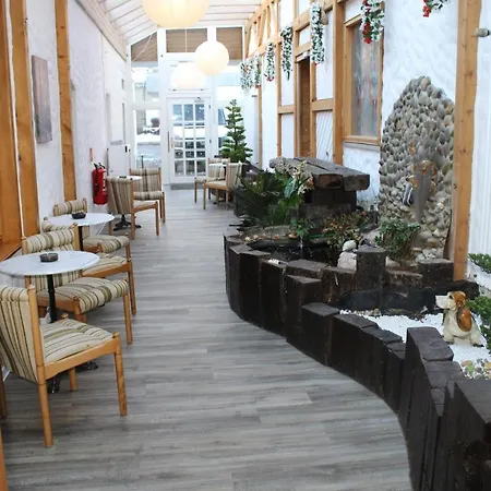 Gaestehaus Am Kurpark ホテル 3*